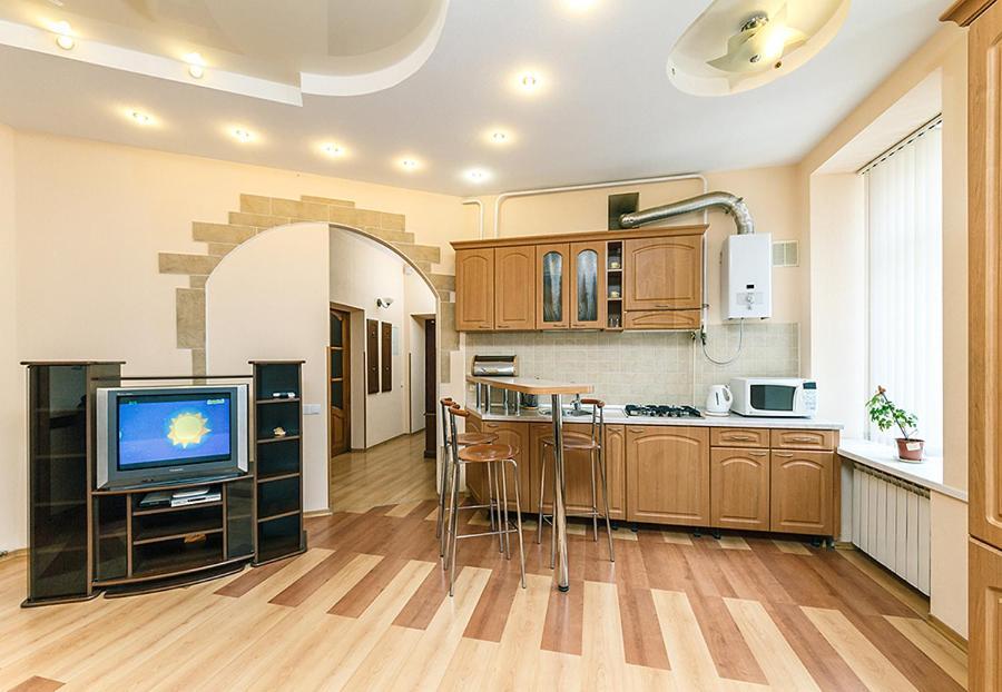 Househome Kyiv Exterior photo